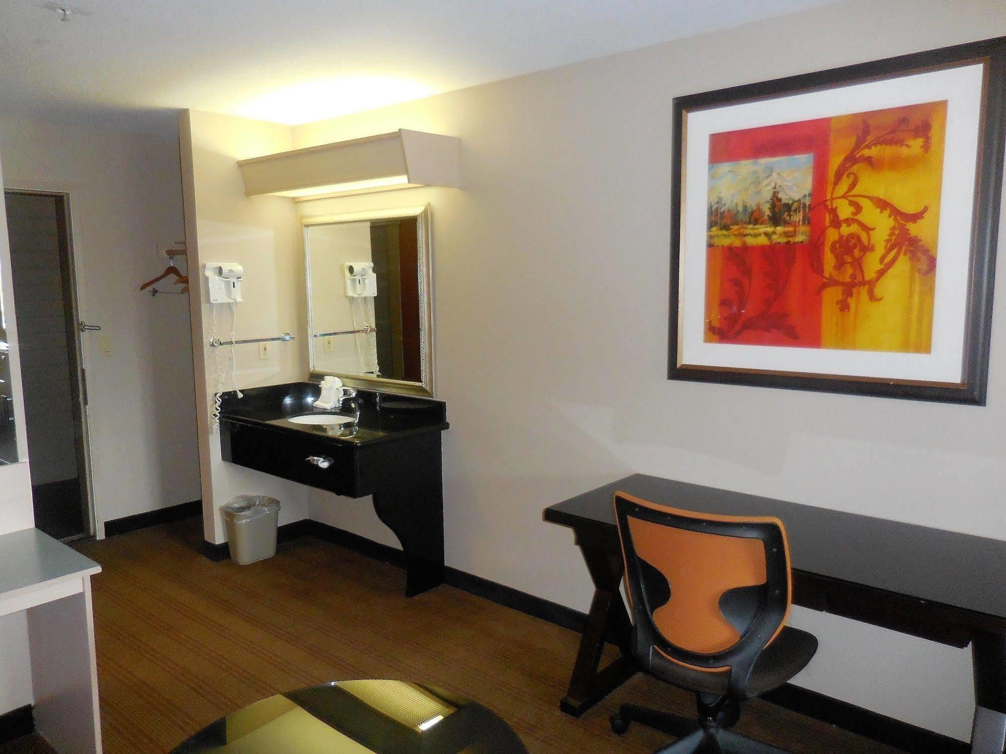 Briarwood Suites Portland Exterior foto